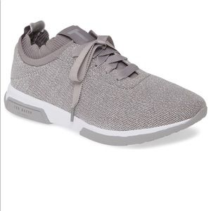 Ted Baker London Lyara sneakers size 6
